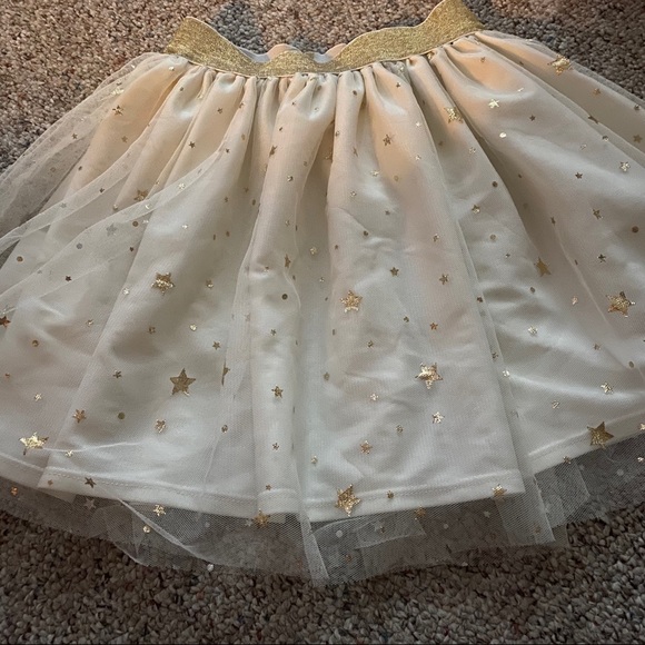 Other - ❤️Host Pick! Size 6 star skirt